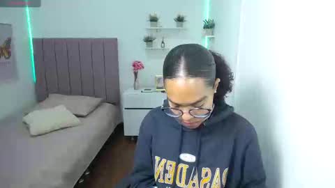          online show from February 25, 2025, 3:16 pm
