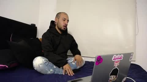 Nikita online show from April 21, 2026, 5:58 am