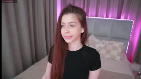 Snapshot of nikaletta chatting on June 6, 2026, 10:25 pm Nika online show from June 6, 2026, 10:25 pm