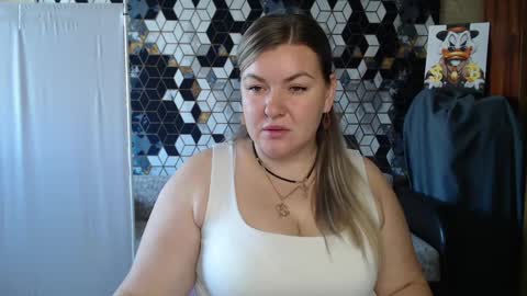 Snapshot of nikaskylink chatting on May 4, 2026, 5:03 am Nika online show from May 4, 2026, 5:03 am