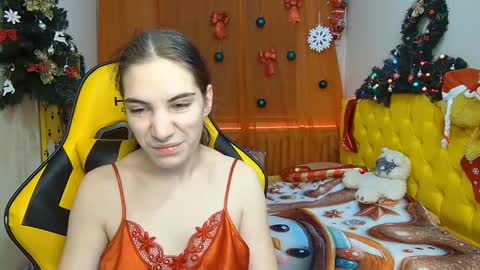 nikastarkk online show from December 25, 2024, 7:13 pm