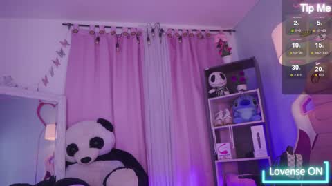 Snapshot of nikerly_hot chatting on May 28, 2026, 11:29 am NIKERLY online show from May 28, 2026, 11:29 am