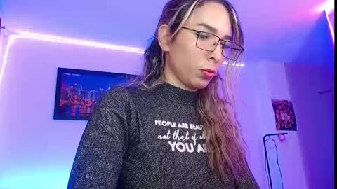  Natalia online show from September 19, 2025, 12:12 am