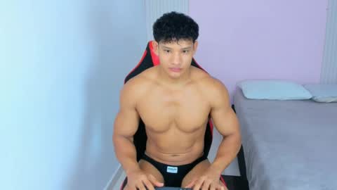 Snapshot of niki_marti chatting on August 4, 2026, 11:46 am niki online show from August 4, 2026, 11:46 am