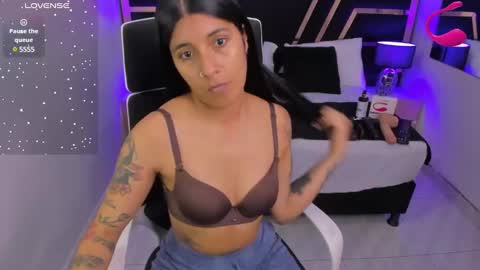 Niki online show from February 1, 2025, 7:23 pm