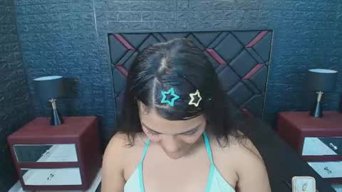 Snapshot of nikibunn chatting on May 22, 2026, 12:55 pm NIKI online show from May 22, 2026, 12:55 pm