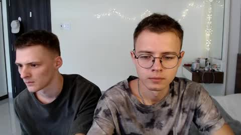 nikikerry_cum_ online show from May 19, 2026, 3:02 am