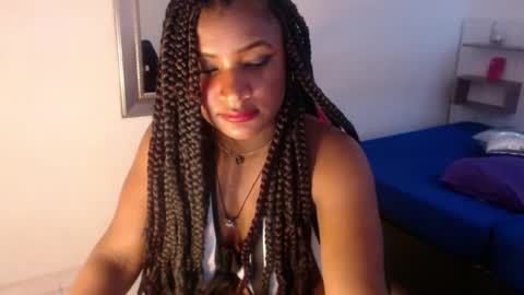 nikitakisskm online show from December 19, 2024, 1:07 pm