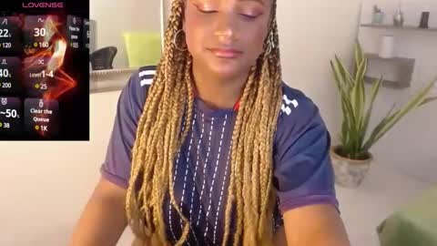 nikitakisskm online show from March 3, 2025, 12:58 pm