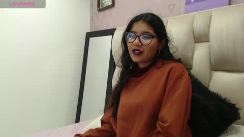 Nilly online show from December 5, 2024, 2:53 am