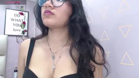 Nilly online show from December 22, 2024, 1:12 am