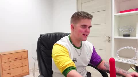 nikki online show from February 17, 2026, 8:48 pm