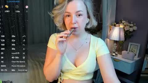 Nikki online show from September 12, 2025, 1:06 am