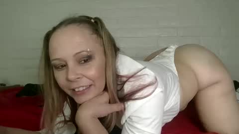 nikkibae6933 online show from March 6, 2026, 10:50 pm