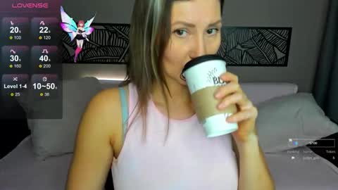 nikkikiss__ online show from November 30, 2025, 1:53 am