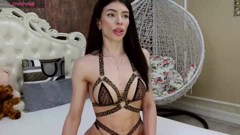 Nikky online show from January 22, 2025, 10:50 am