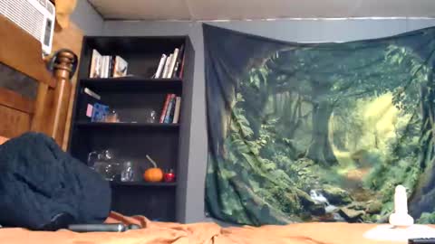 Nikki online show from November 16, 2025, 3:56 am