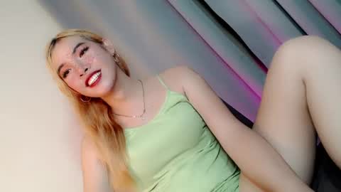 Snapshot of nikkita_hudson chatting on July 18, 2026, 5:55 am nikkita_hudson online show from July 18, 2026, 5:55 am
