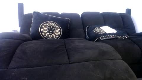 Snapshot of nikkkibabyyyy chatting on December 4, 2025, 5:06 am Niquita Sparkles online show from December 4, 2025, 5:06 am