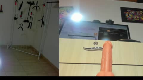 Snapshot of nikky__rosse chatting on July 19, 2026, 12:20 pm nikky__rosse online show from July 19, 2026, 12:20 pm