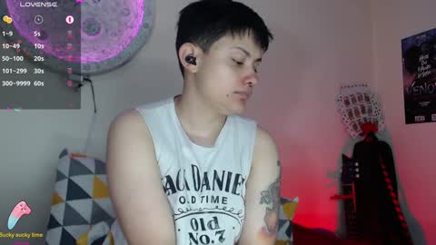 Nikky online show from January 16, 2025, 4:28 pm