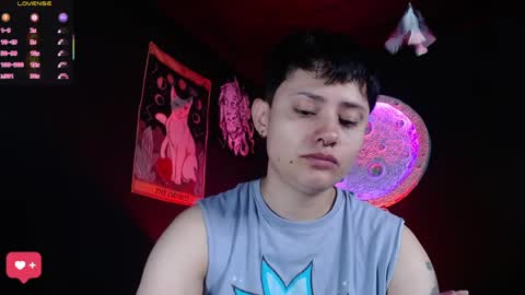 Nikky online show from April 5, 2026, 1:08 pm