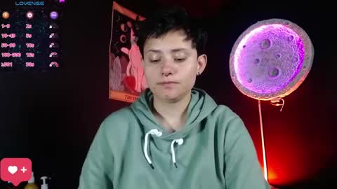 Snapshot of nikky_tomboy444 chatting on May 12, 2026, 2:58 pm Nikky online show from May 12, 2026, 2:58 pm