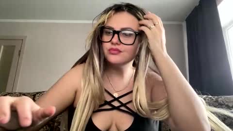 Nika online show from December 2, 2024, 6:09 am