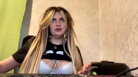 Nika online show from December 12, 2024, 10:13 am