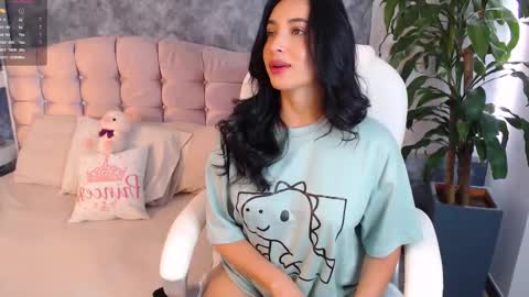 Niko Robin online show from February 19, 2025, 4:00 pm