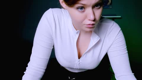 Little Niko  Help me reach my goals online show from January 7, 2025, 7:17 pm