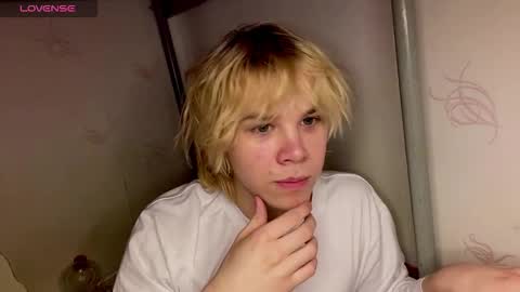 nikolasbucks online show from February 17, 2026, 8:37 pm