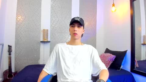    online show from February 9, 2025, 4:04 am