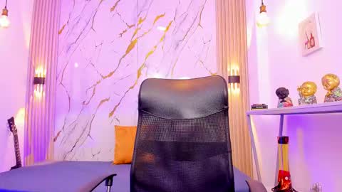    online show from February 8, 2026, 3:54 am