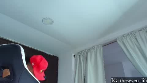 Snapshot of nikolaylisin chatting on July 23, 2026, 10:08 pm Niko online show from July 23, 2026, 10:08 pm