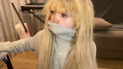 nikoli_naw online show from July 23, 2026, 7:23 pm
