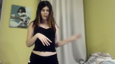 Nikol online show from February 6, 2025, 8:02 pm