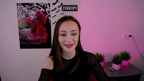 nikonara_ online show from March 8, 2025, 11:58 am