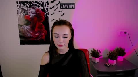 nikonara_ online show from March 8, 2025, 6:16 pm