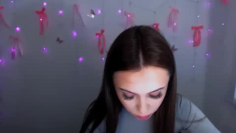 nikonara_ online show from January 8, 2026, 11:56 am