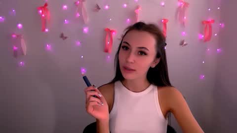 Snapshot of nikonara_ chatting on May 22, 2026, 11:38 am nikonara_ online show from May 22, 2026, 11:38 am