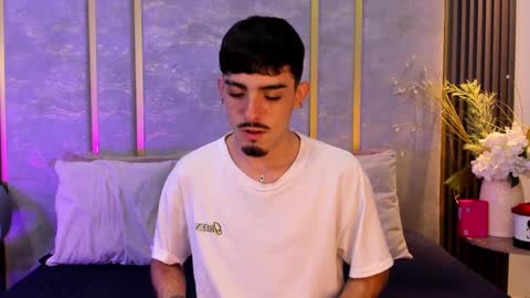 Niko Stone online show from September 16, 2025, 4:02 am