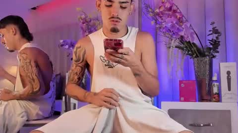 Snapshot of nikostone chatting on April 23, 2026, 5:41 am Niko Stone online show from April 23, 2026, 5:41 am