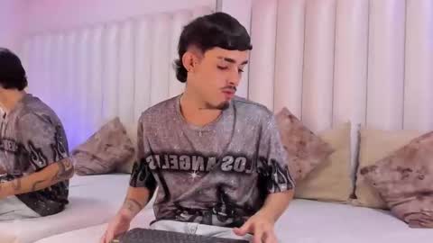Snapshot of nikostone chatting on May 17, 2026, 5:16 am Niko Stone online show from May 17, 2026, 5:16 am