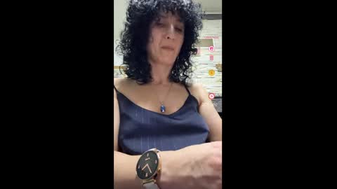 nikol online show from April 20, 2026, 7:04 pm