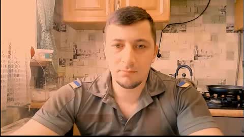 NikQRedhot online show from February 14, 2026, 5:59 am