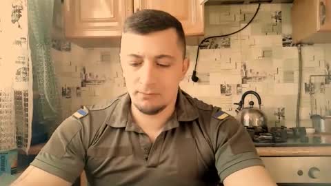 NikQRedhot online show from March 7, 2026, 5:48 am