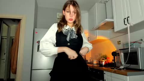 Veronica online show from February 5, 2025, 8:46 pm