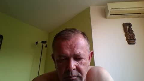 nikyo419 online show from April 17, 2026, 5:32 am