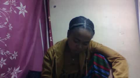 nilah online show from September 13, 2025, 11:43 am